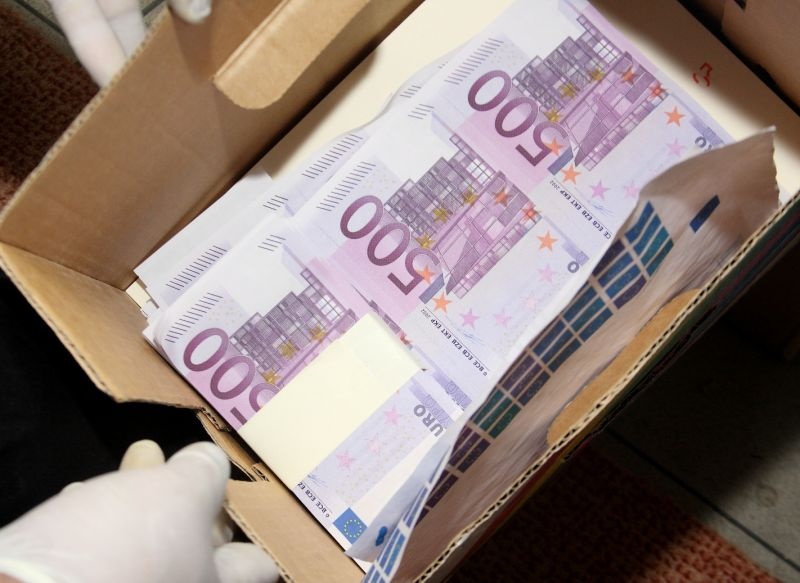 Jag ställer till ditt förfogande ett mycket snabbt Jag ställer till ditt förfogande ett mycket snabbt