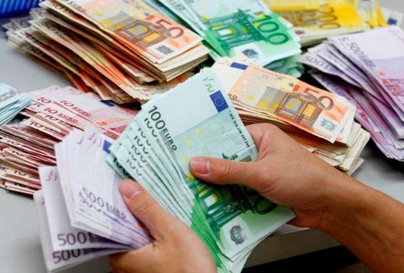 Ekonomisk kampanj för alla människor som är i akut Ekonomisk kampanj för alla människor som är i akut
