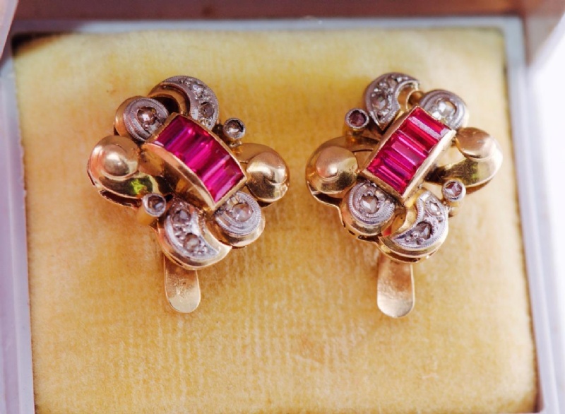Antique Art-Deco Carl Bucherer Earrings Set 18k Go Antique Art-Deco Carl Bucherer Earrings Set 18k Go